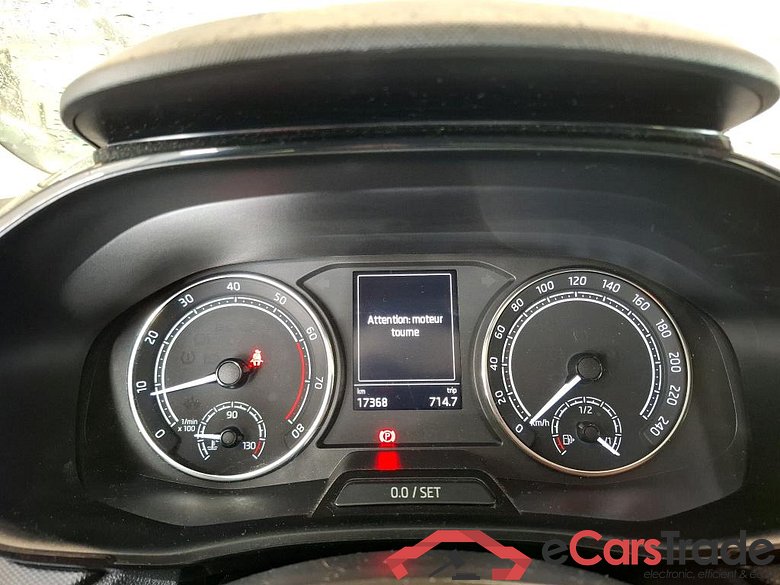 Fabia Ambition 1.0 MPI 80CV BVM5 E6d #6