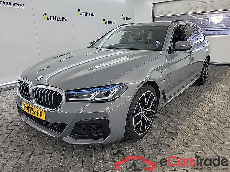 BMW 5-serie Touring 530e Business Edition Plus 5D 215kW #1