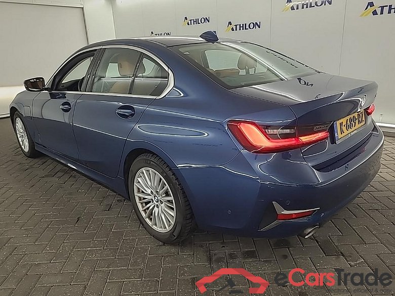 BMW 3 Serie Sedan 330e 4D 215kW #4
