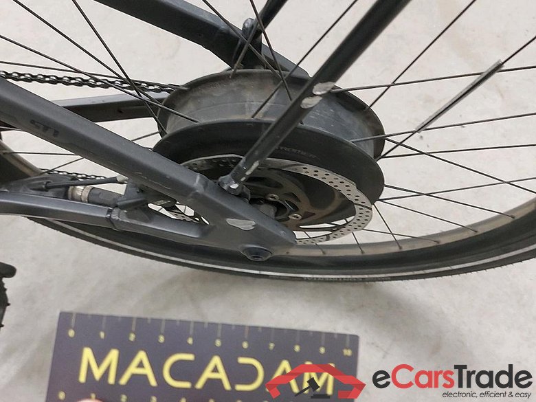 - STR ST1 - 814Wh - 18 Inch -  DARK GREY - 2022 #6