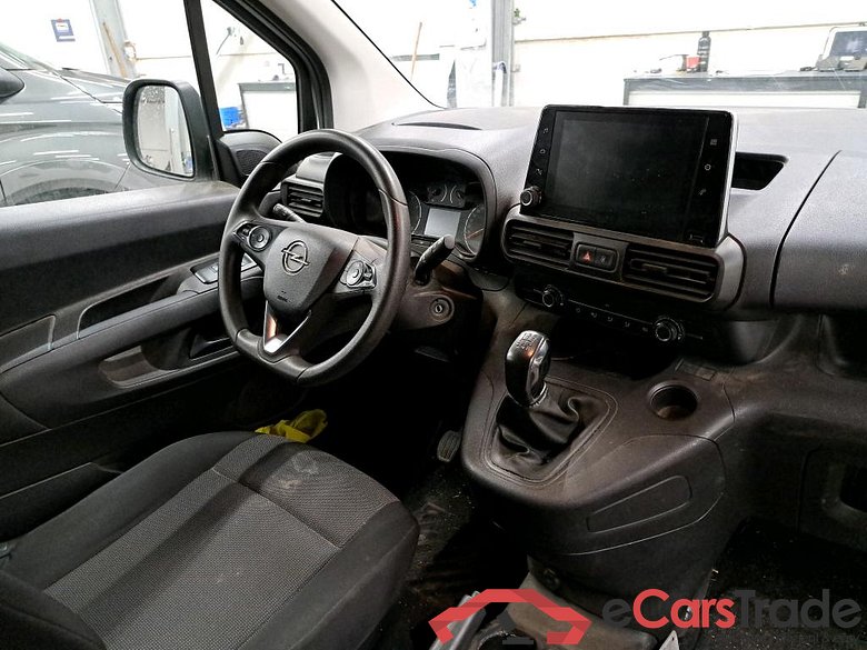 Opel Combo 1.5 Turbo D Navi Klima PDC ... #3