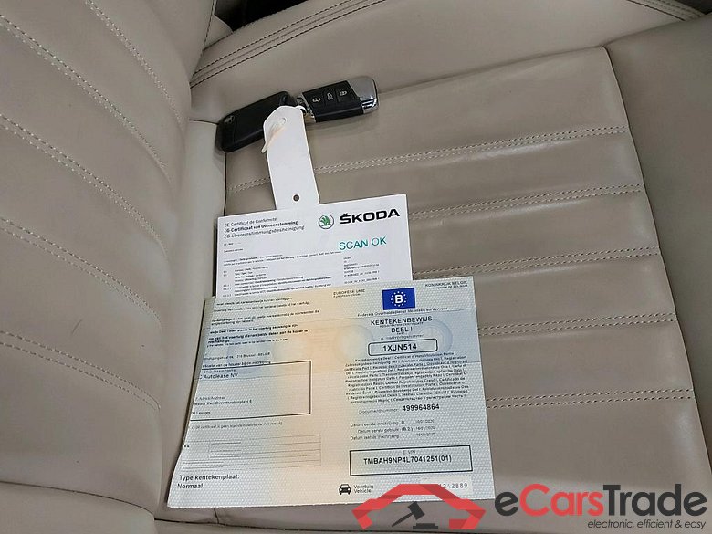 SKODA - SKO SUPERB CRTDI 150PK Style Pack Premium II & Corporate Plus & Canton Sound & Pano Roof #4