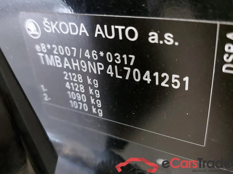 SKODA - SKO SUPERB CRTDI 150PK Style Pack Premium II & Corporate Plus & Canton Sound & Pano Roof #6