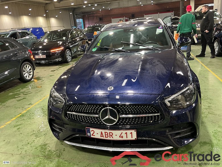 MERCEDES-BENZ E-CLASS BREAK 2.0 E 300 DE AUTO BUSINESS SOL AUTO #2