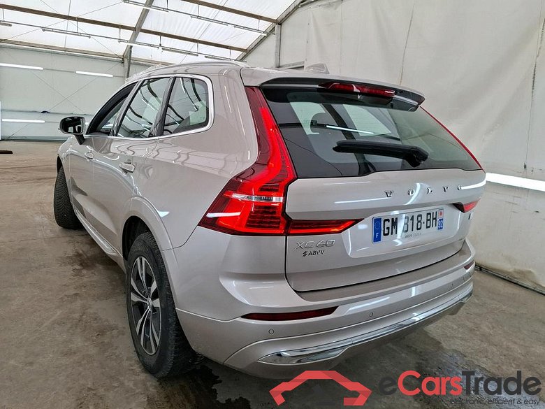 VOLVO XC60 / 2021 / 5P / SUV Recharge T6 350 Geartronic 8 Start #2