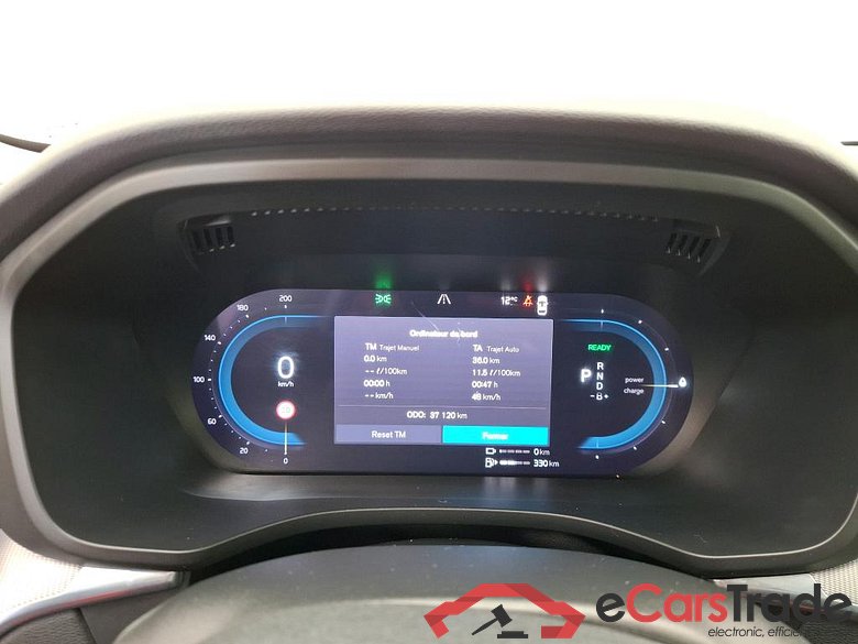 VOLVO XC60 / 2021 / 5P / SUV Recharge T6 350 Geartronic 8 Start #6