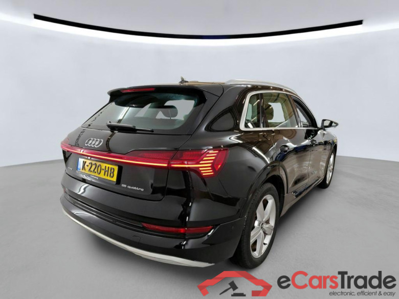 AUDI e-tron 300 kW #5