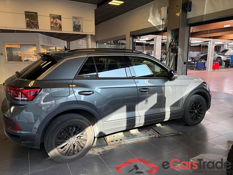 VOLKSWAGEN T-Roc Life Business 1.5 TSI DSG #4
