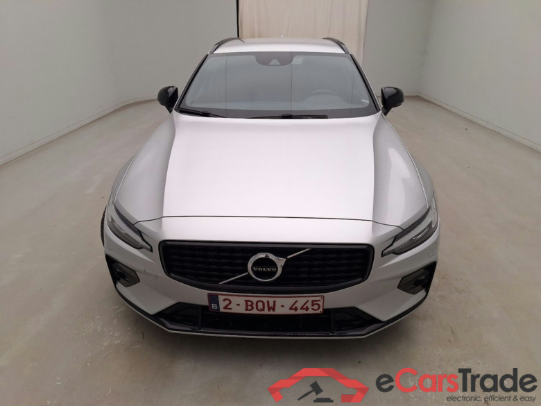 Volvo, V60 '18, Volvo V60 B3 R-Design DCT 5d #1