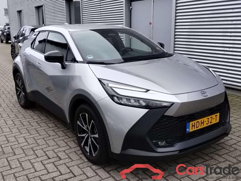 TOYOTA C-HR 1.8 Hybrid 140 Dynamic #2