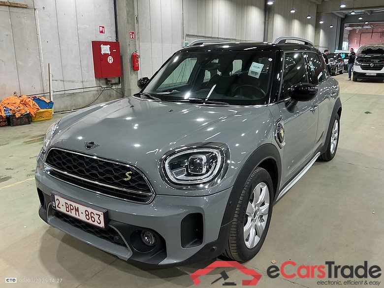 MINI COUNTRYMAN 1.5 COOPER S E 4WD AUTO #1