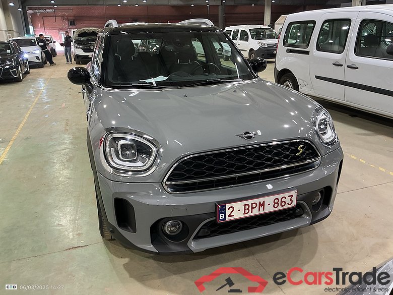 MINI COUNTRYMAN 1.5 COOPER S E 4WD AUTO #2
