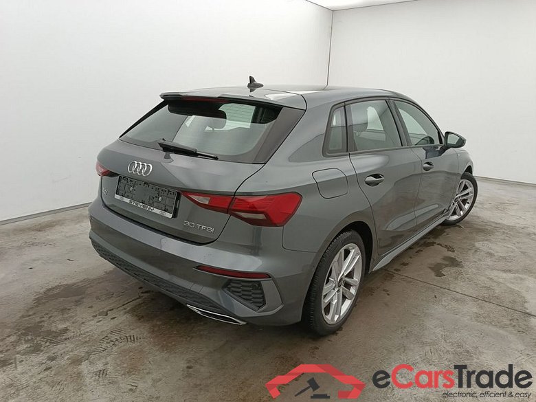 Audi A3 Sportback 1.0 30 TFSi 81kW S tronic Adv. Bus. Ed. 5d #2
