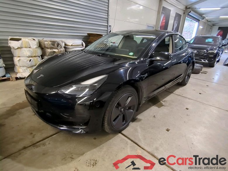 TESLA Model 3 RWD Hinterradantrieb 4d 239kW #1