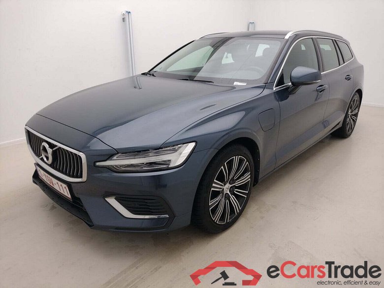 VOLVO V60 T6 RECHARGE AWD MOM. PRO AUT #1