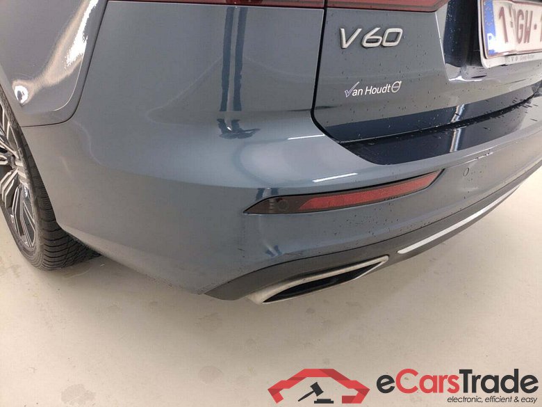 VOLVO V60 T6 RECHARGE AWD MOM. PRO AUT #6