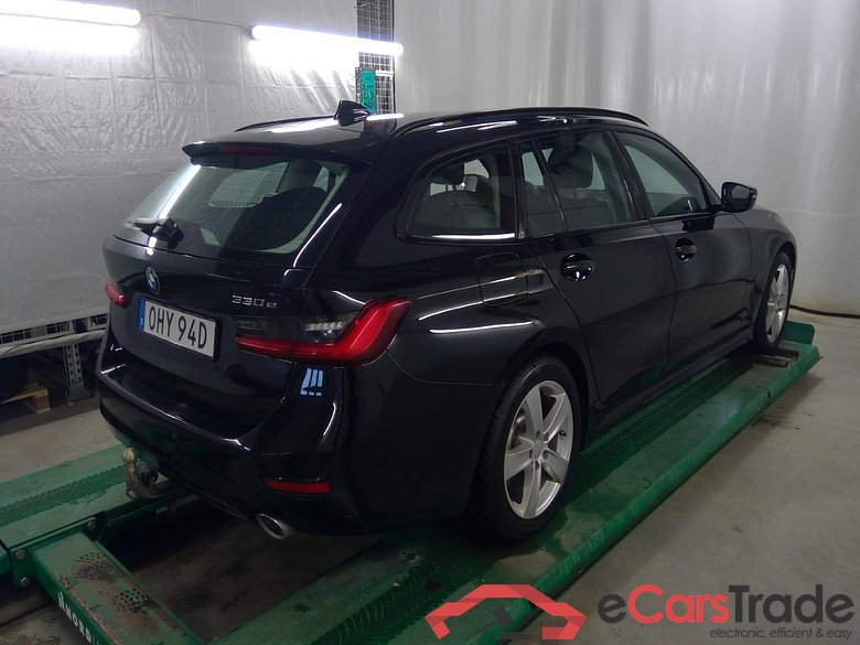 330e Tour. Connect.Edit. Aut #3