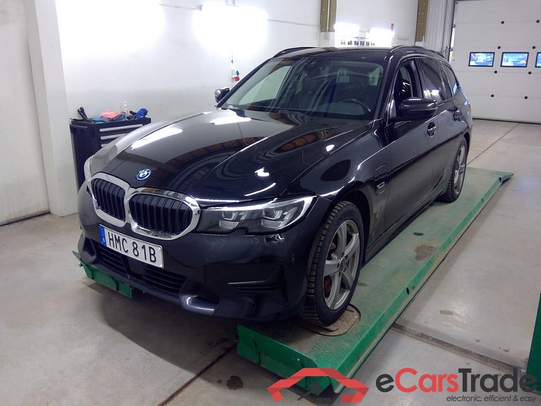 330e Tour. xDr. Connect. Aut #2