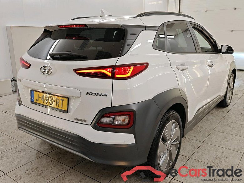 Hyundai KONA Premium Electric 64 kWh 5d #2