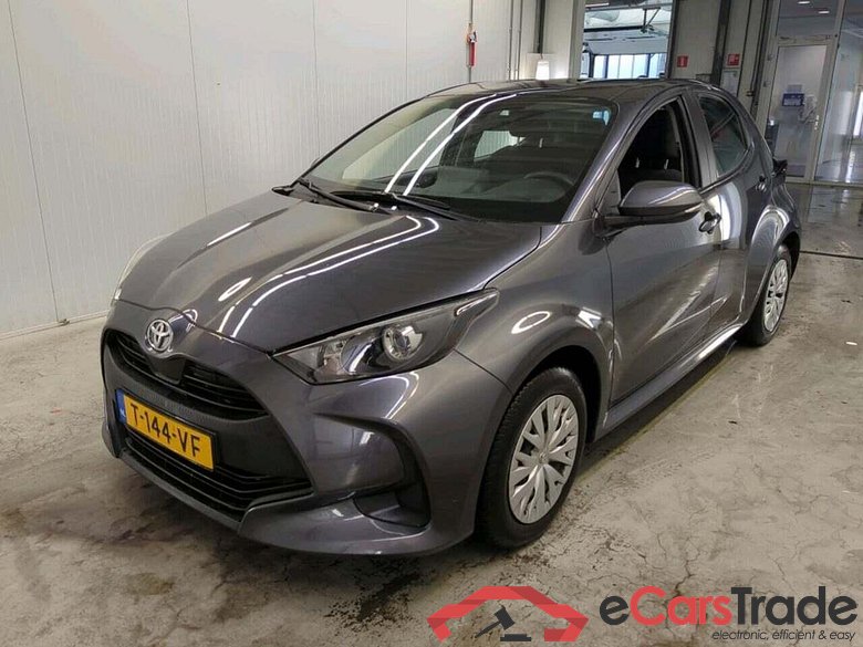 TOYOTA Yaris 1.5 VVT-i Active #1
