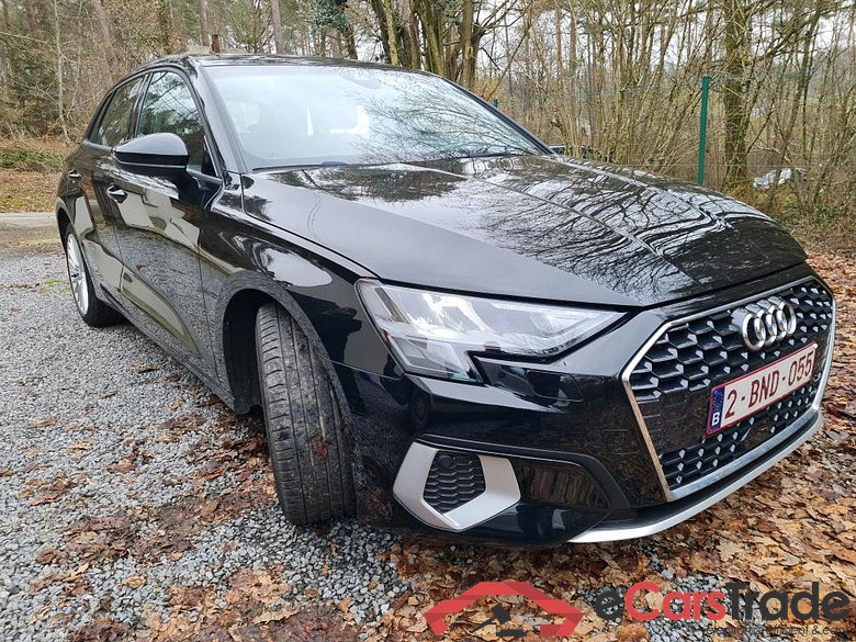 AUDI A3 1.4 40 TFSI E S TRON. ADVANCED SPORTBACK #2