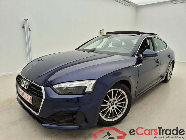 Audi A5 SB 2.0 30 TDI Aut. Pano LED-Matrix Virtual Navi Leather KeylessGo Camera Klima PDC ...