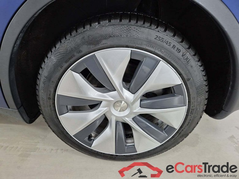 TESLA MODEL Y LONG RANGE DUAL MOTOR #6