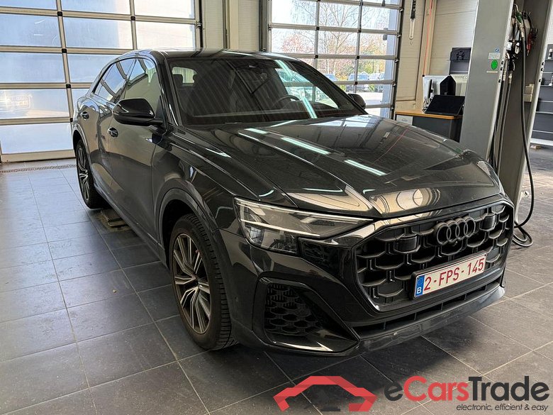 AUDI Q8 SUV Audi Q8 SUV   60 TFSI e quattro 360(490) kW(pk) tiptronic #1