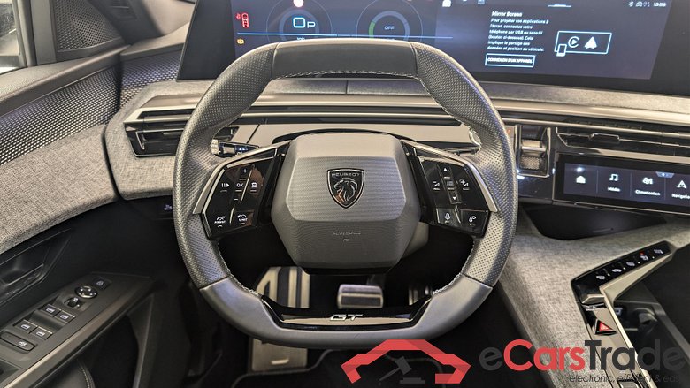 Peugeot 3008 Hybrid 145 e-DCS6 GT #6