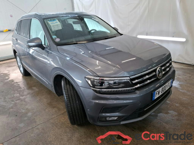 VOLKSWAGEN Tiguan Allspace / 2017 / 5P / SUV 1.5 TSI 150 EVO DSG7 Carat #4