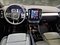 preview Volvo XC40 #2