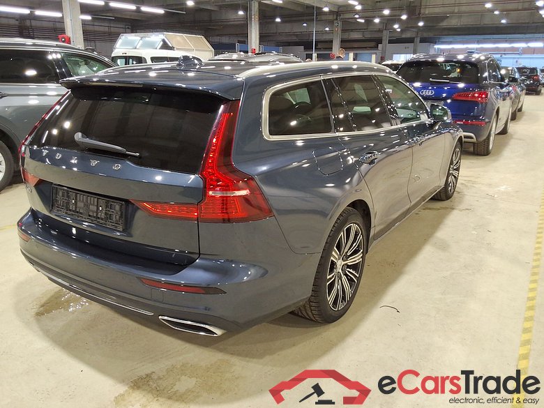 VOLVO V60 - 2018 2.0 B3 MHE Inscription Geartronic #4