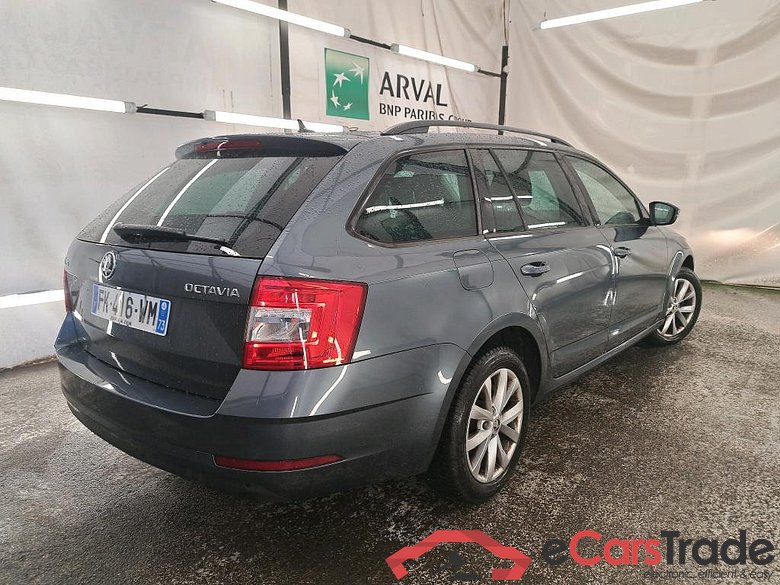 Octavia Combi Business 1.0 TSI 115CV BVM6 E6 #3