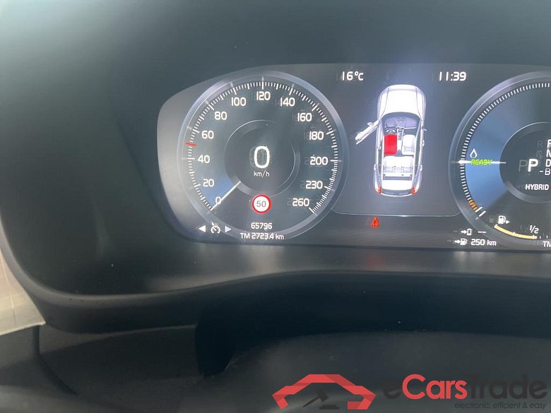 VOLVO XC40 / 2017 / 5P / todoterreno 1.5 T5 Twin Recharge Inscription Ex Auto #5