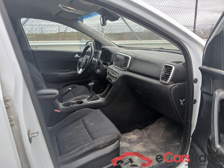 KIA Sportage / 2018 / 5P / todoterreno 1.6 MHEV Business 100kW (136CV) 4x4 #6