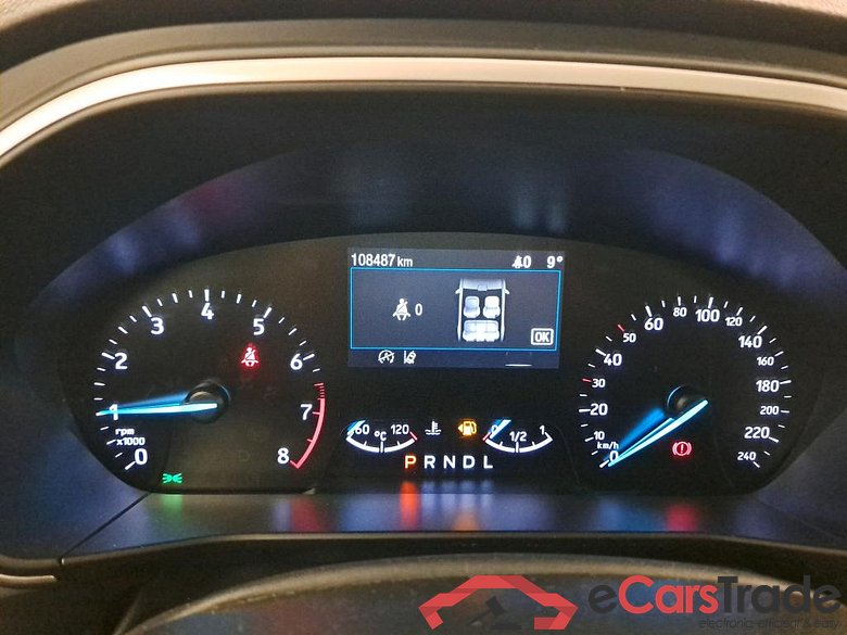 FORD Focus / 2018 / 5P / berlina con portón 1.0 Ecoboost 92kW Trend+ Auto #4