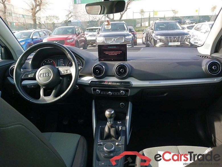 AUDI Q2 / 2016 / 5P / todoterreno Design 30 TFSI 85kW (116CV) (AC) #3