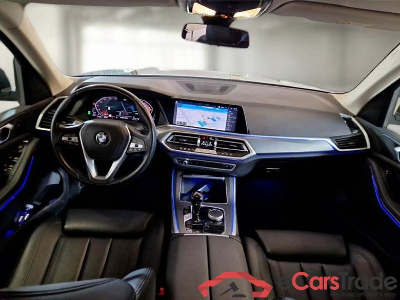 BMW X5 / 2018 / 5P / SUV XDRIVE 25D BUSINESS AUTOM. #3