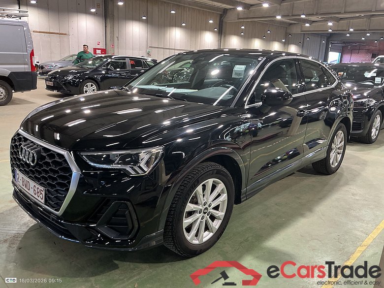 AUDI Q3 Sportback 1.4 45 TFSI E S TRONIC #1