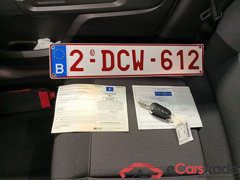 Citroën C3 Aircross 1.2 PureTech 110 S&S MAN6 Feel 5d #4