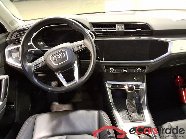 AUDI Q3 Sportback 1.4 45 TFSI E S TRONIC #6