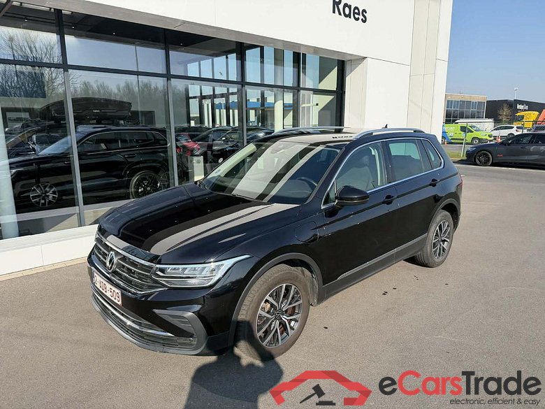 VOLKSWAGEN Tiguan eHybrid (PHEV) Life 1.4 TSI eHybrid 180 kW (245 pk) 6 versnellingen DSG #4