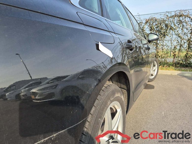 AUDI A4 LIMOUSINE 2.0 30 TDI BUSINESS EDITION S- #4