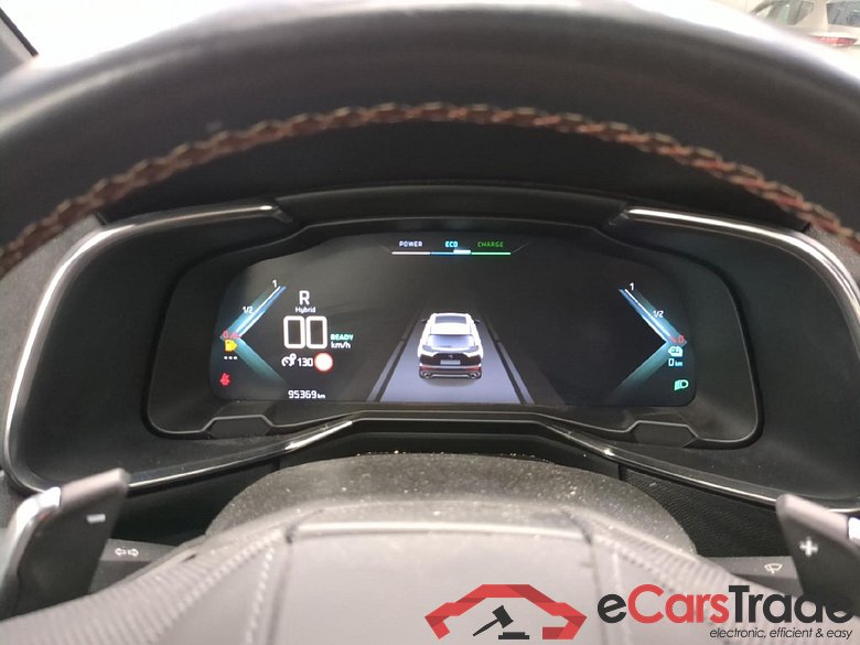 DS DS 7 Crossback / 2017 / 5P / SUV E-TENSE 225 PERFORMANCE Line + #6