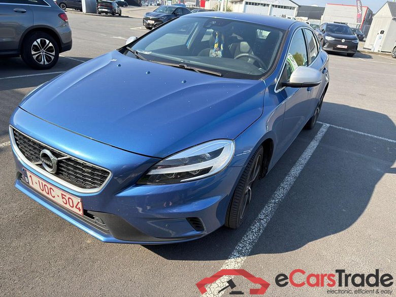 VOLVO V40 2.0 T2 Sport Edition GPF (EU6d-TEMP) boite manuelle #1