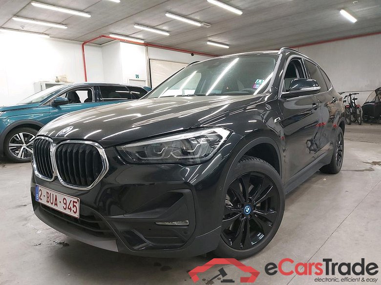 BMW - BMW X1 xDrive25e 220PK Business Edition Pack Business Plus With Heated Seats * HYBRID *   ***   NO COC   ***