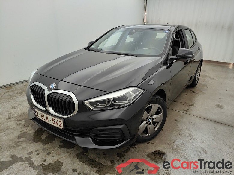 BMW 1 Reeks Hatch 116dA (85 kW) 5d #1