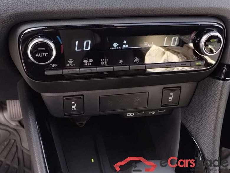 TOYOTA YARIS 1.5 Hybrid 130 Launch Edition #6