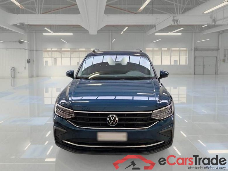 VOLKSWAGEN TIGUAN / 2020 / 5P / SUV 2.0 TDI SCR 110KW LIFE DSG #6