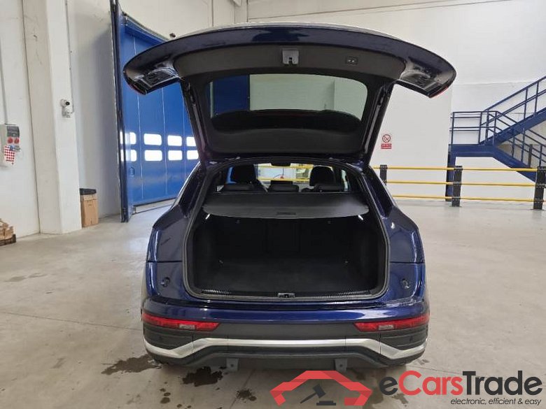 AUDI Q5 Sportback / 2020 / 5P / SUV 40 TDI S Line Plus quattro S tronic #5